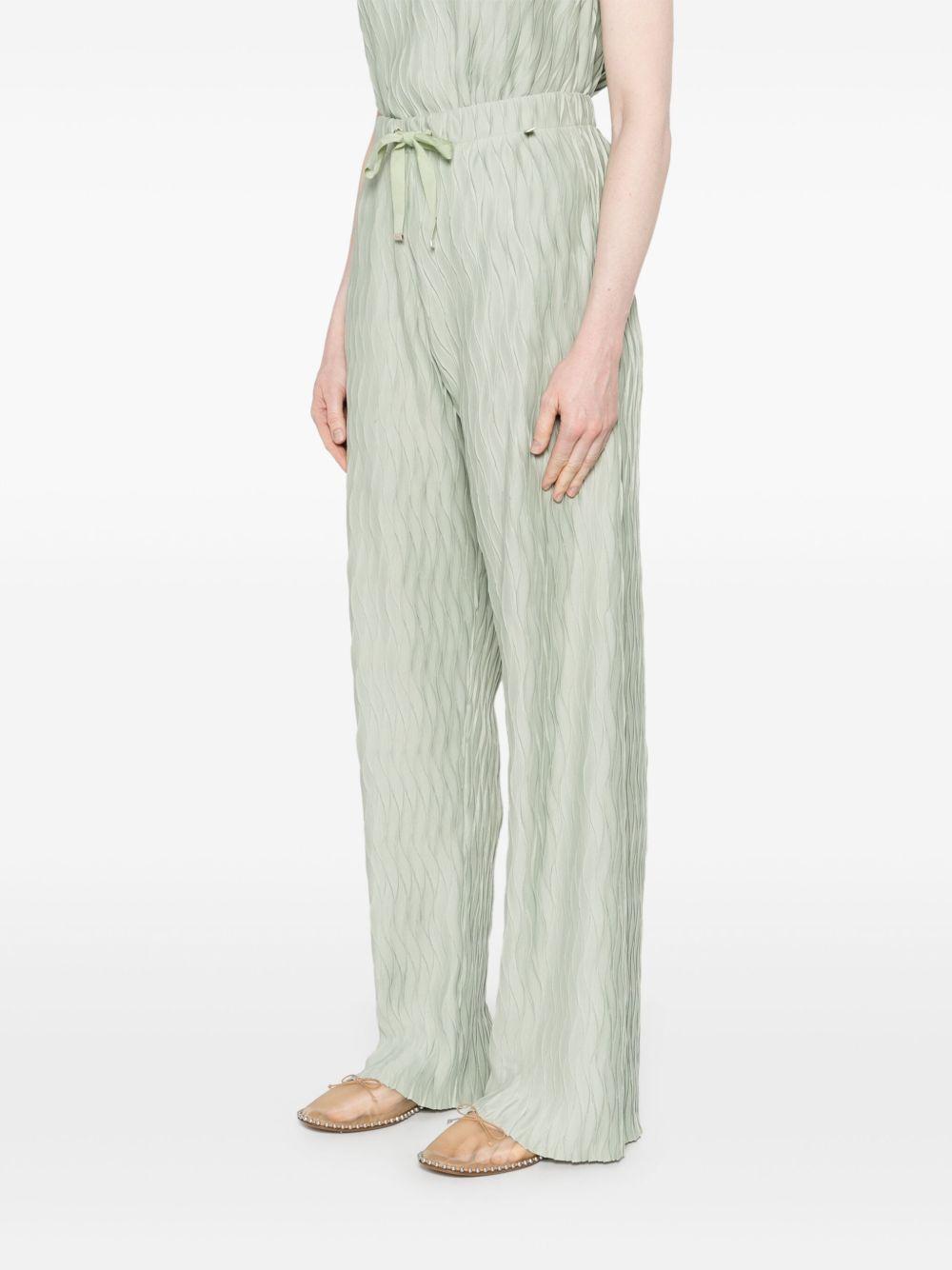 Pantaloni con effetto stropicciato PT000118D52102 7109 VERDE CHIARO HERNO