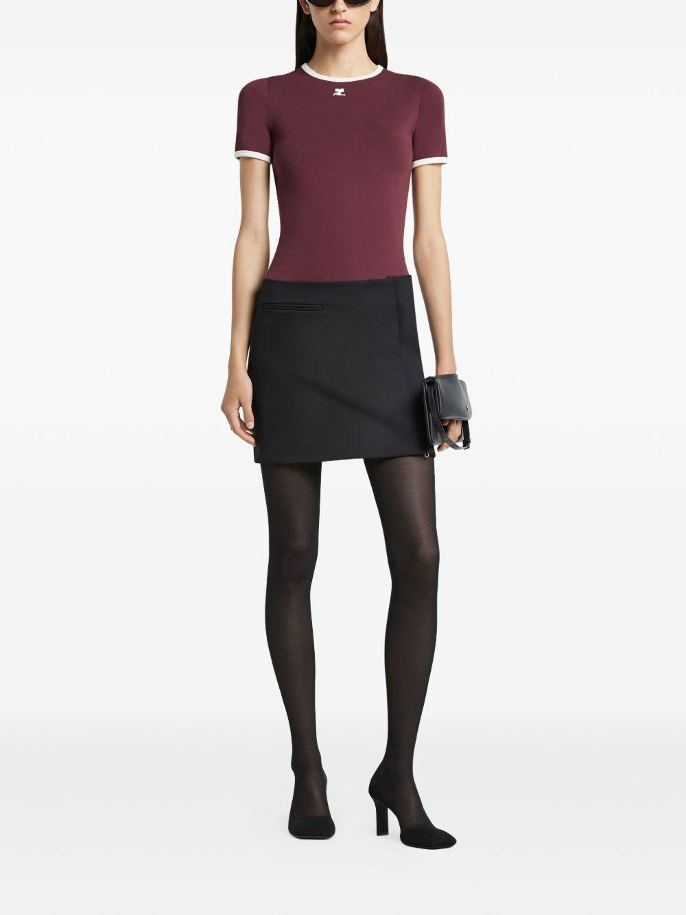 Signature Contrast T-shirt 125JTS017JS0203 B213 BUGUNDY WHITE COURREGES