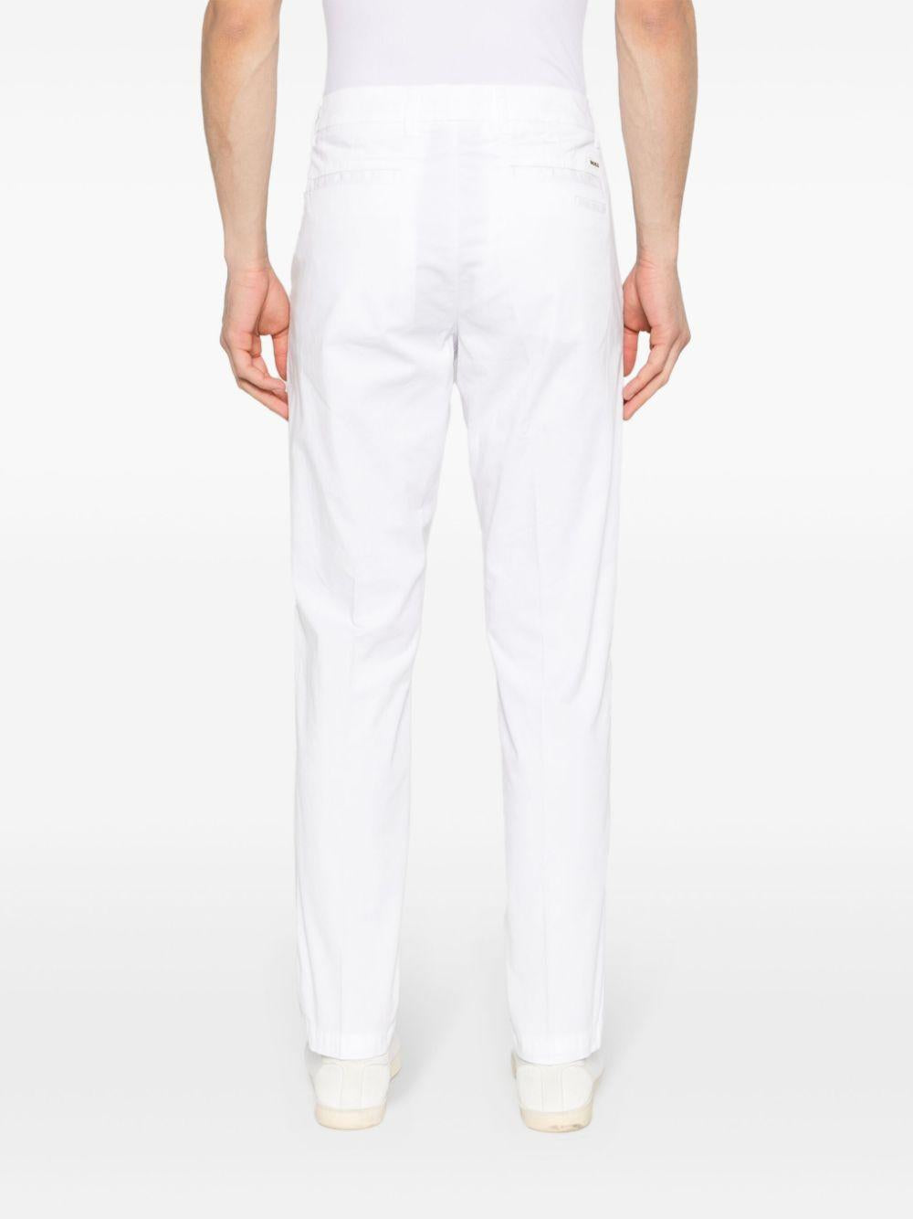 50505392 100 WHITE BOSS