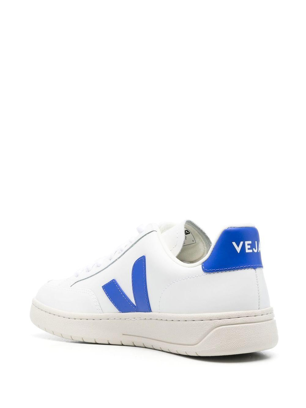 XD0203104 WHITE PAROS VEJA