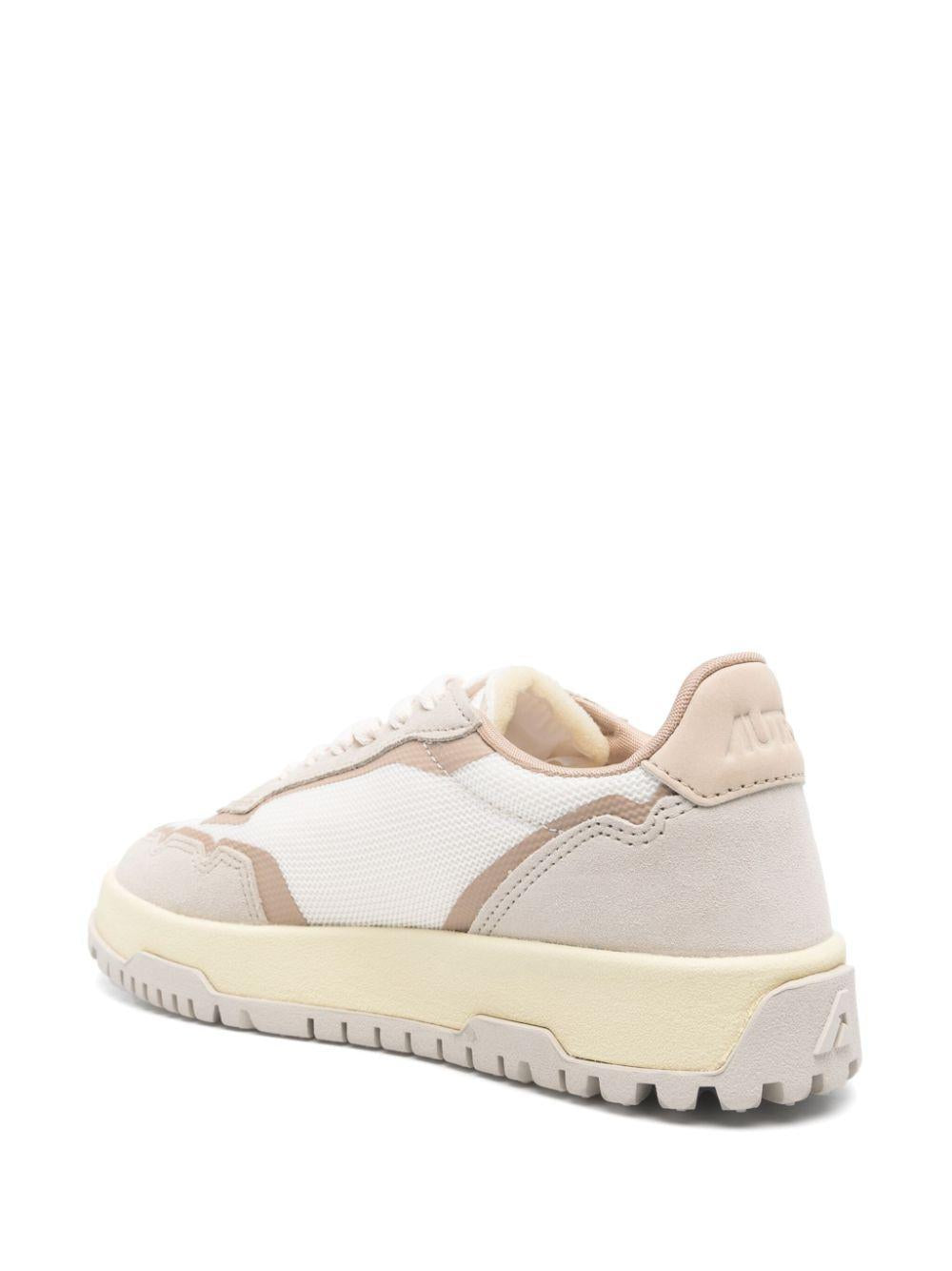 Wildpace Low Sneakers in Mesh e Suede Colore Whisper White e Sand LDLWAK03 WHITE SAND AUTRY