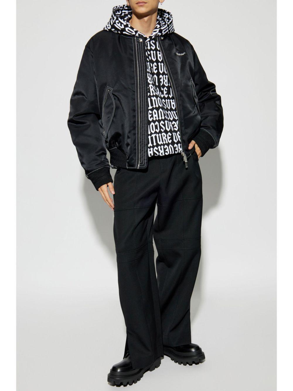 77GAI331FS157 L01 BLACK WHITE VERSACE JEANS COUTURE