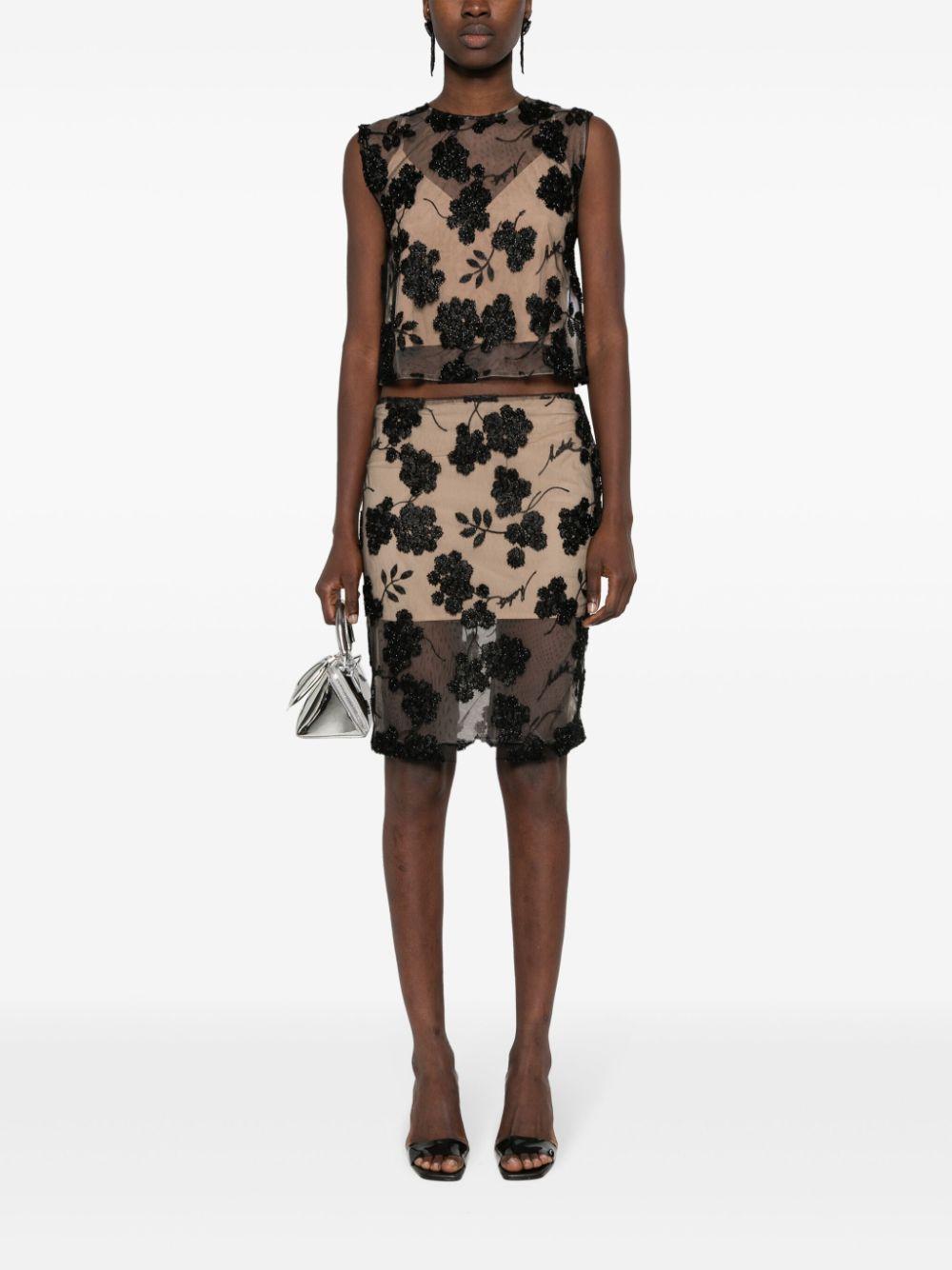 1122582949 BEADED FLOWER ROTATE