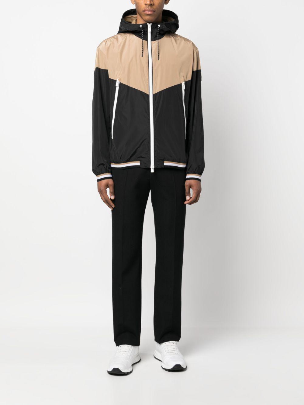 50483934 260 MEDIUM BEIGE BOSS