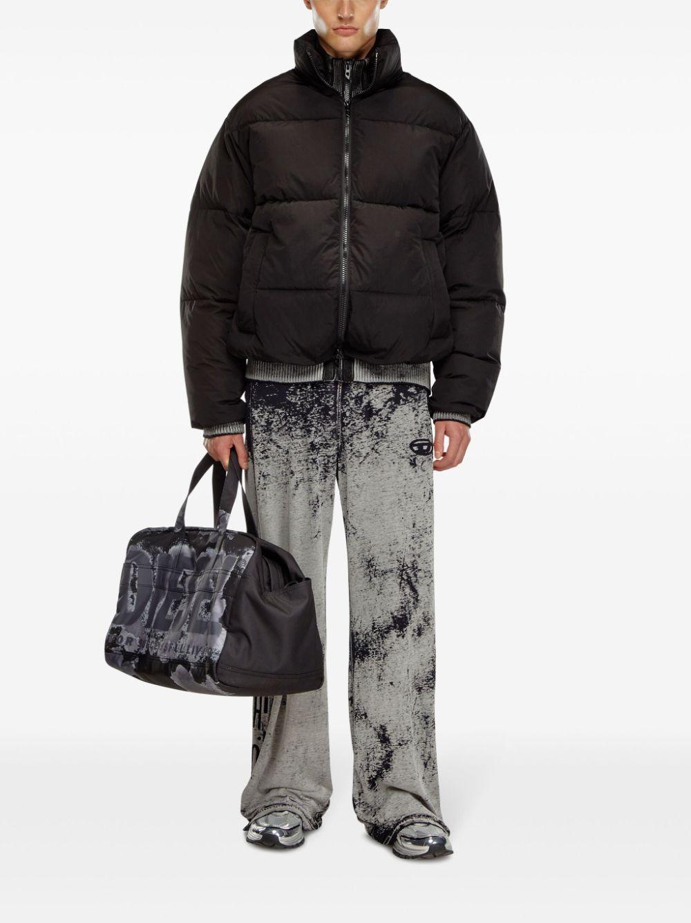 A144010GHBZ 9XX BLACK DIESEL