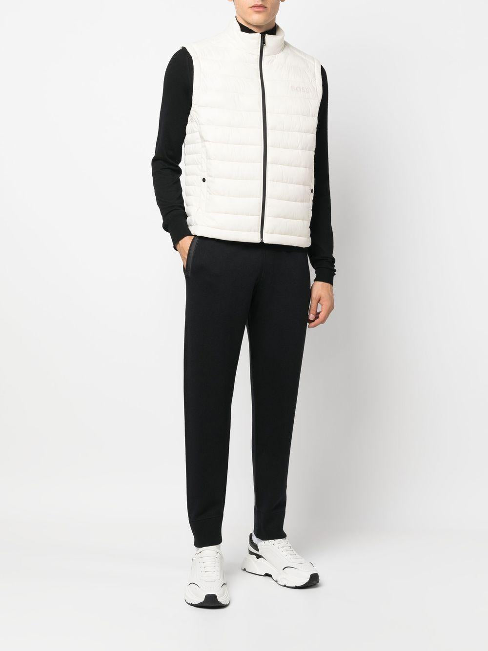 50471854 131 OPEN WHITE BOSS