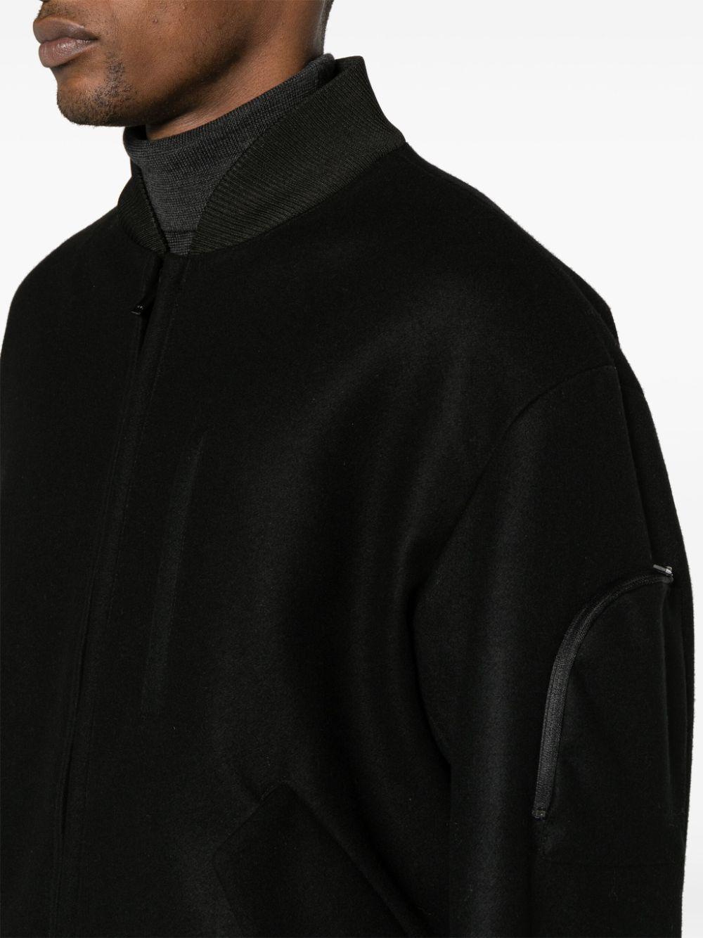 CASTROE7252517 BLACK HEVO