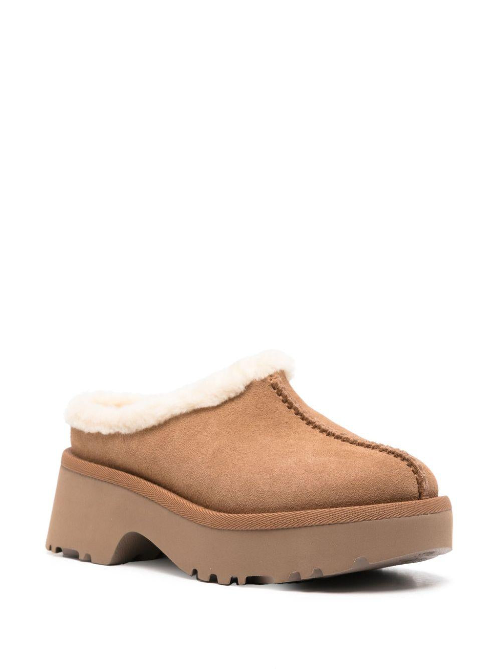 1162510 CHE UGG