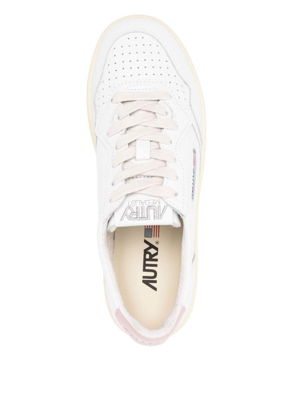 Sneakers Medalist Platform in Pelle Colore Bianco e Powder Pink PTLWLL80 WHITE POWDER AUTRY