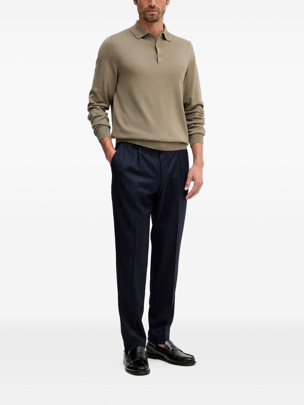 50476357 245 OPEN BROWN BOSS