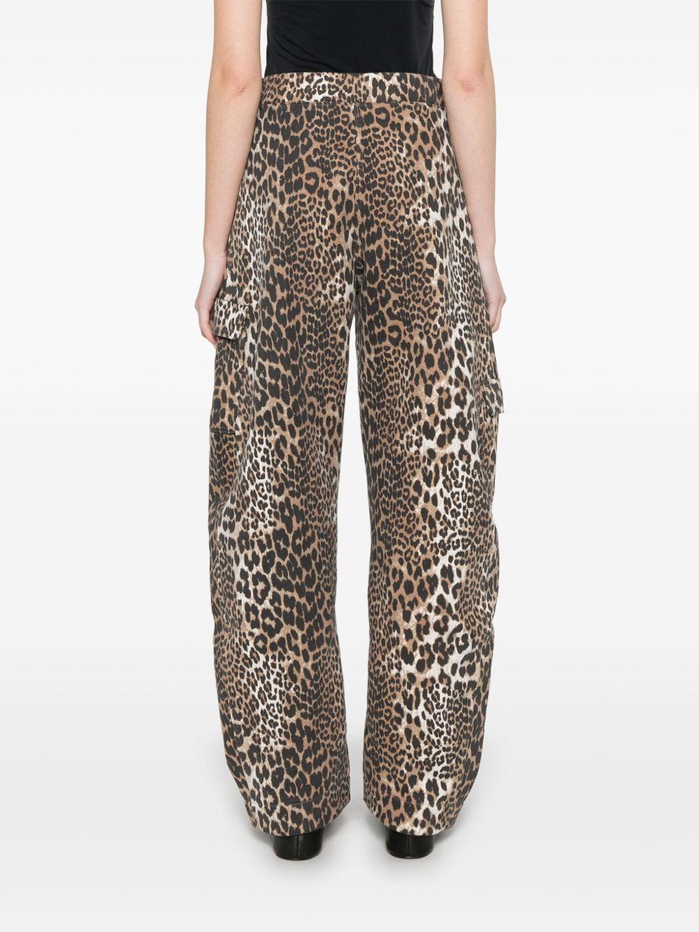 Pantaloni con stampa T4209 943 LEOPARD GANNI