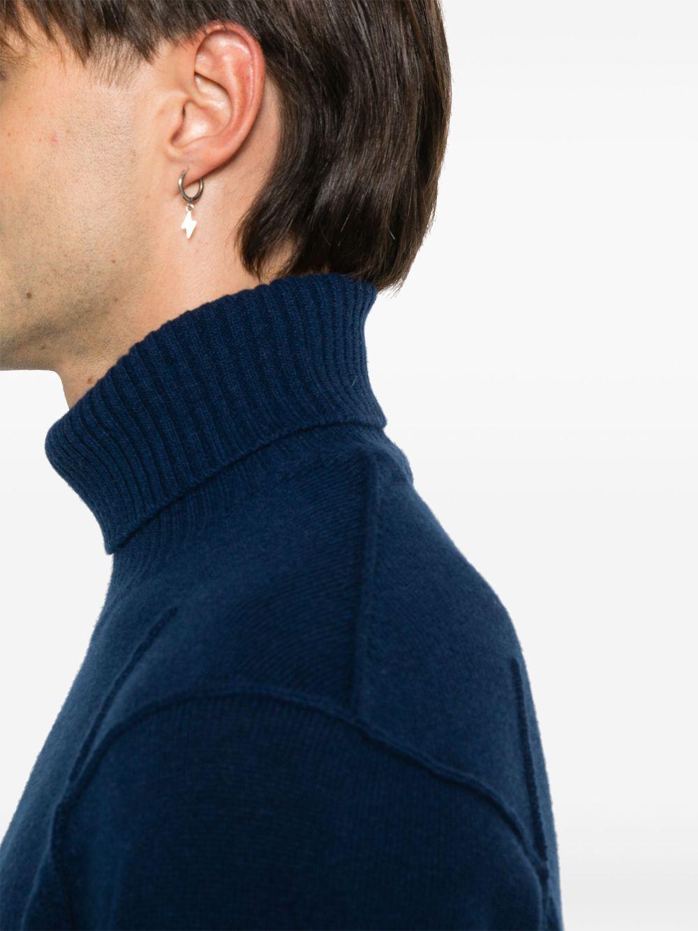 17CMKN142A110149A 887 ESTATE BLUE CP COMPANY