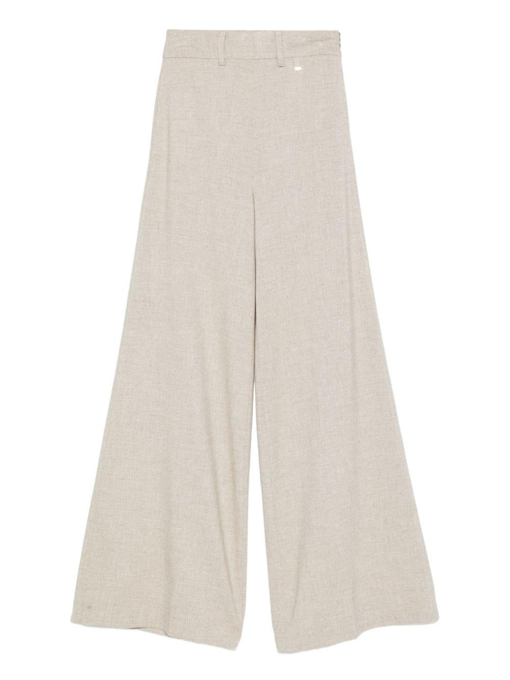 PT00045DR12652 1982 CHANTILLY HERNO