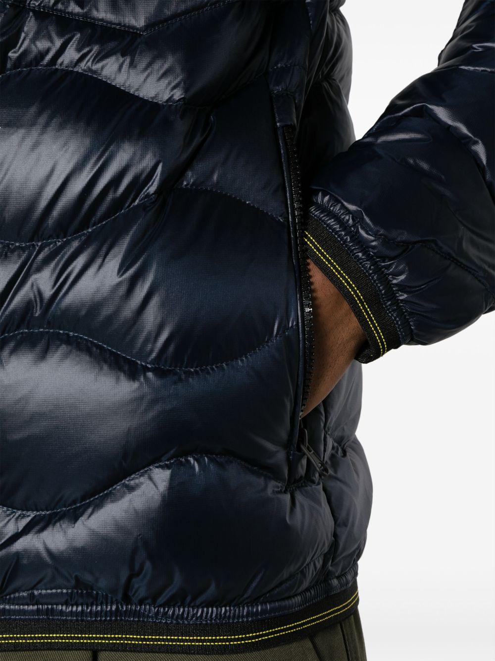 23WBLUC03005006355 888 BLAUER