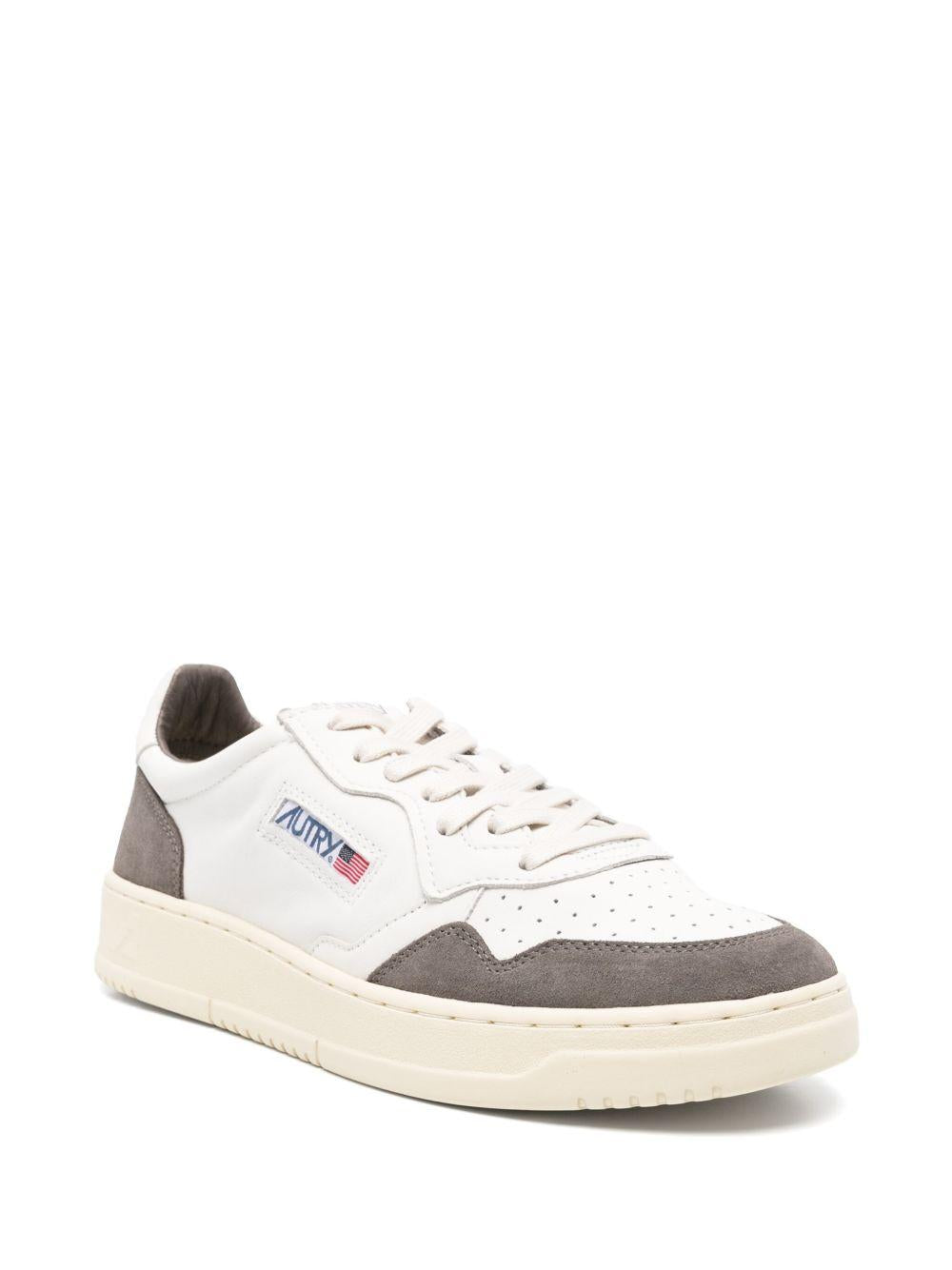 Medalist Low in Pelle e Suede AULMGS45 WHITE MOREL AUTRY