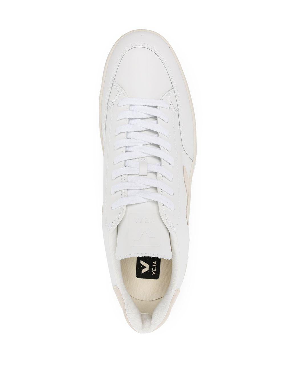 XD0202335 WHITE SABLE VEJA