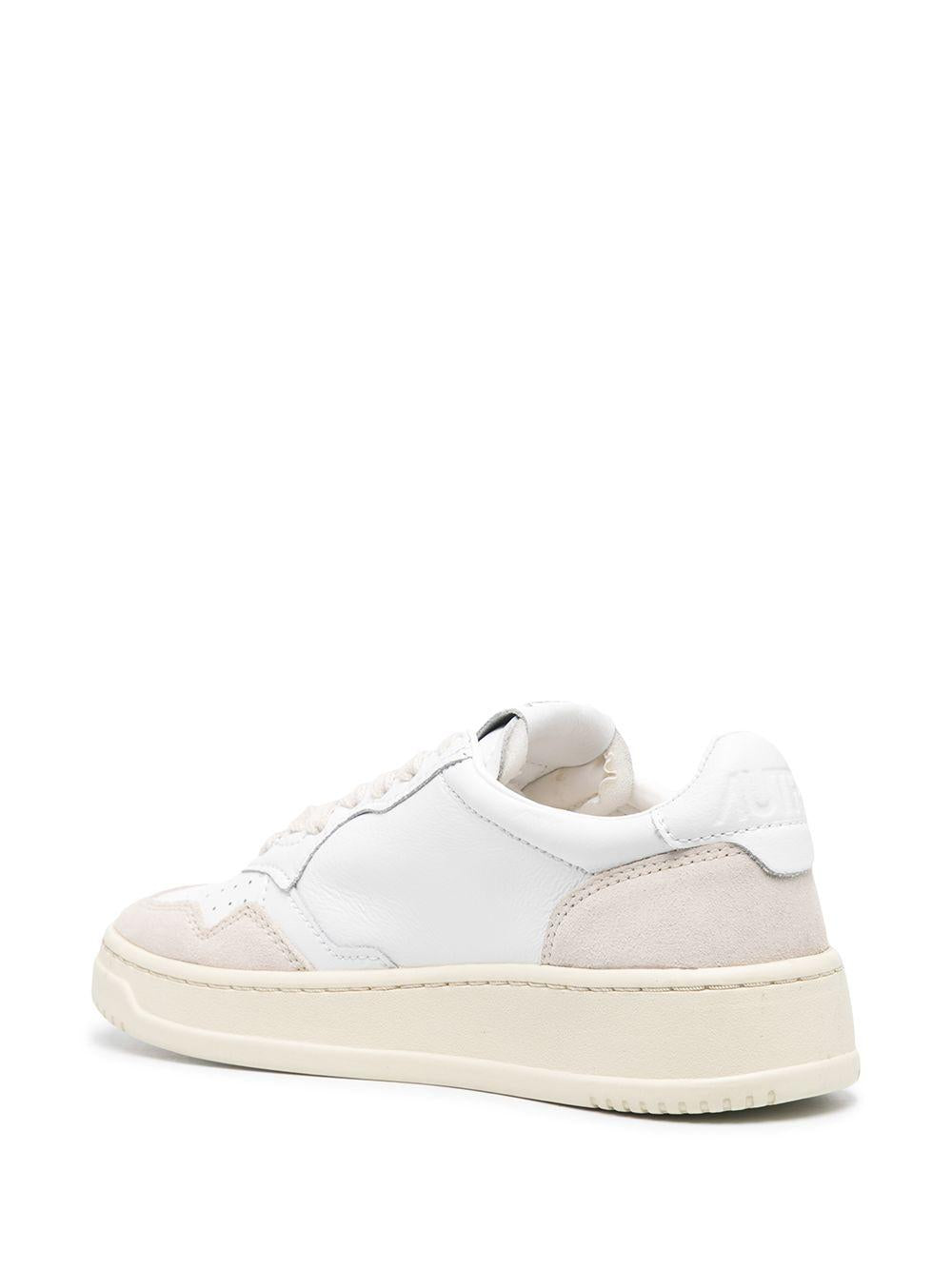 Sneakers Medalist Low in Pelle Bianca e Suede Beige AULWLS33 WHITE AUTRY