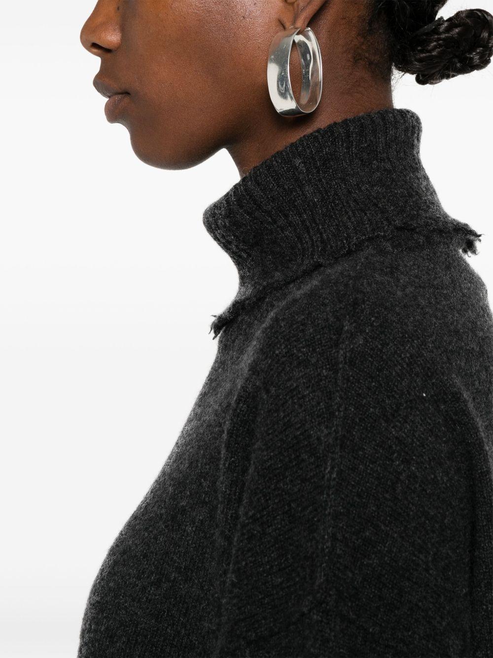 UK7153 UW890 DARK GREY UMA WANG