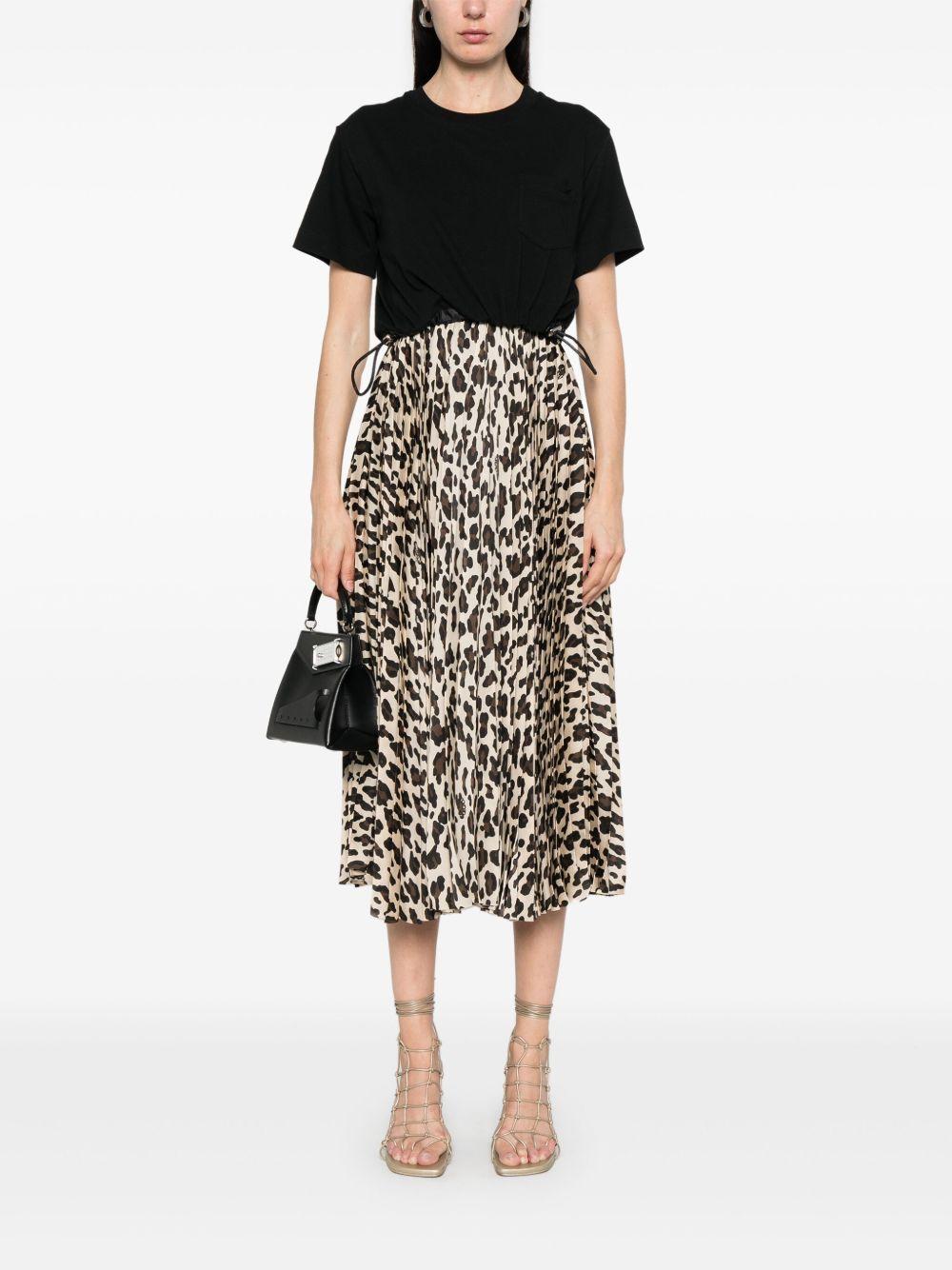 2507907 061 ECRU BLACK SACAI