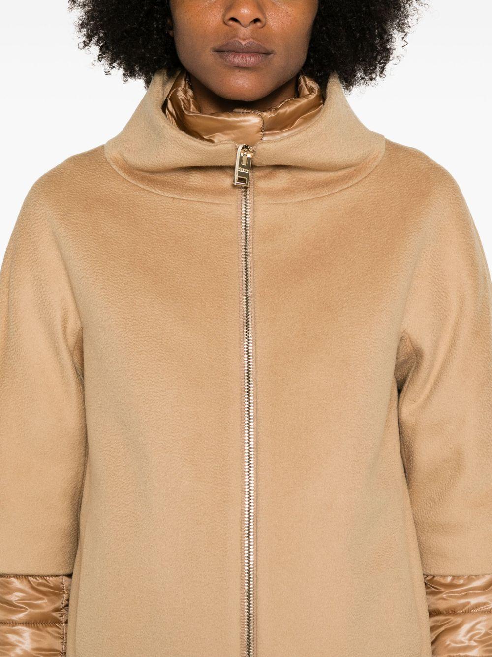 CA000544D33313 2157 CAMMELLO HERNO