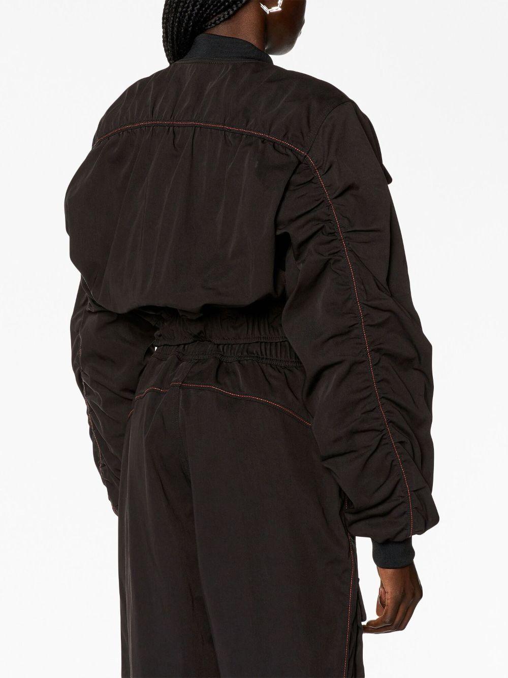 A105740PCAK 9XX BLACK DIESEL