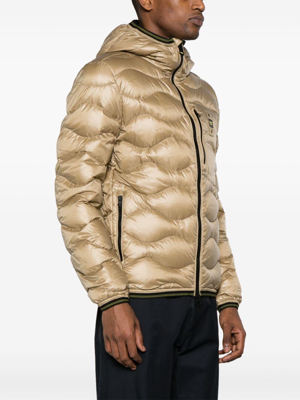 23WBLUC03005006355 320 BLAUER