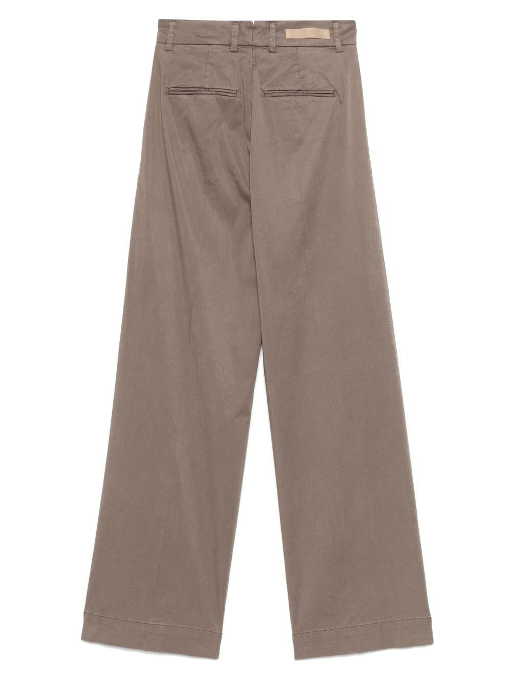 WHITEGW325043 00046 CAMOSCIO BRIGLIA 1949