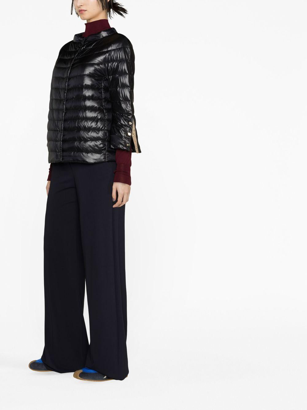 PI001650D12017 9300 BLACK HERNO