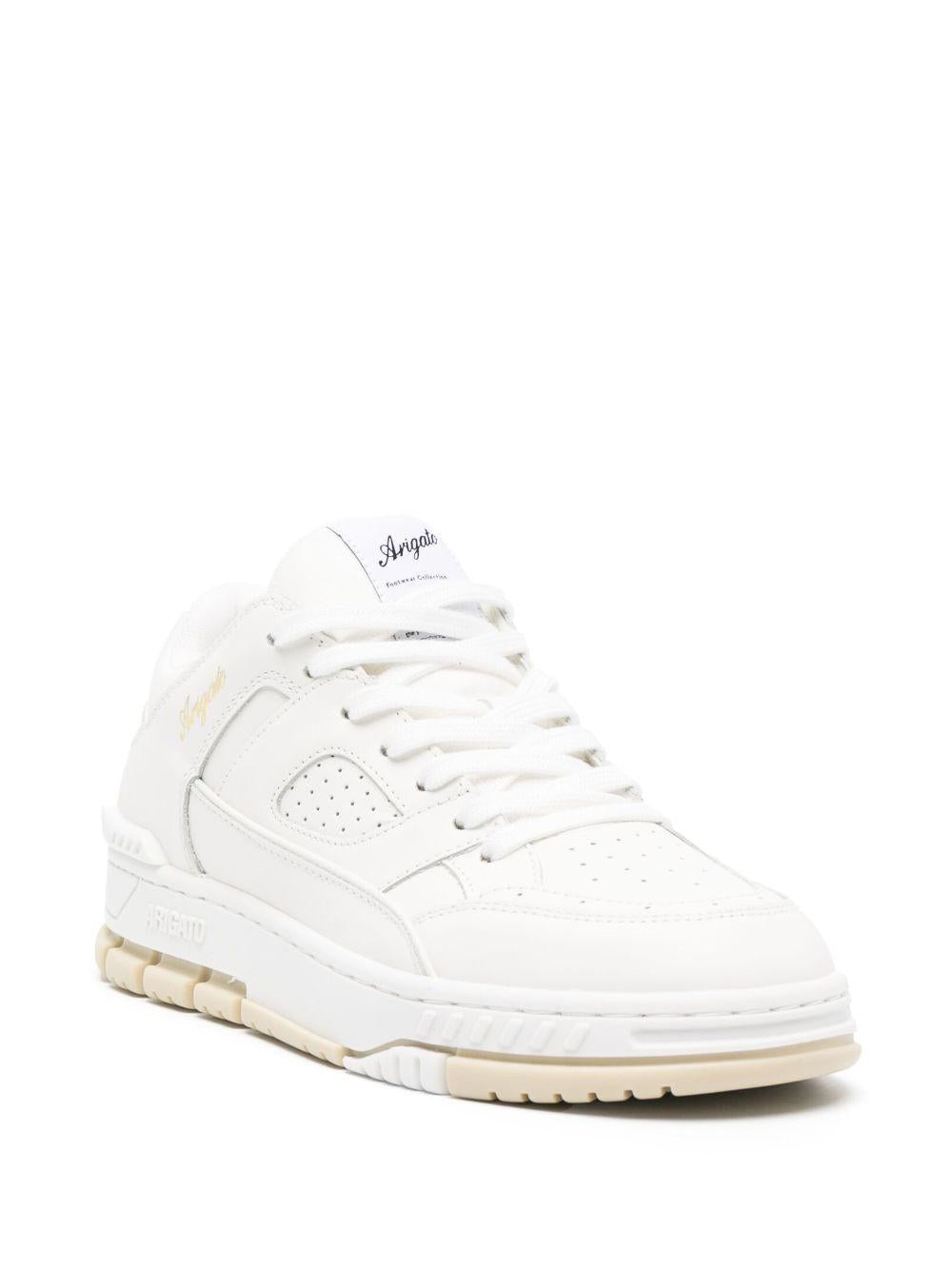 F1572001 WHITE BEIGE AXEL ARIGATO