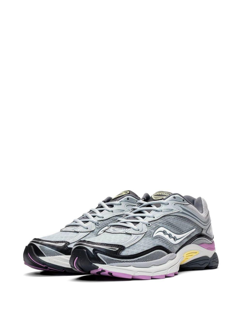 ProGrid Omni 9 OG S71004 1 HARBOR BLACK SAUCONY