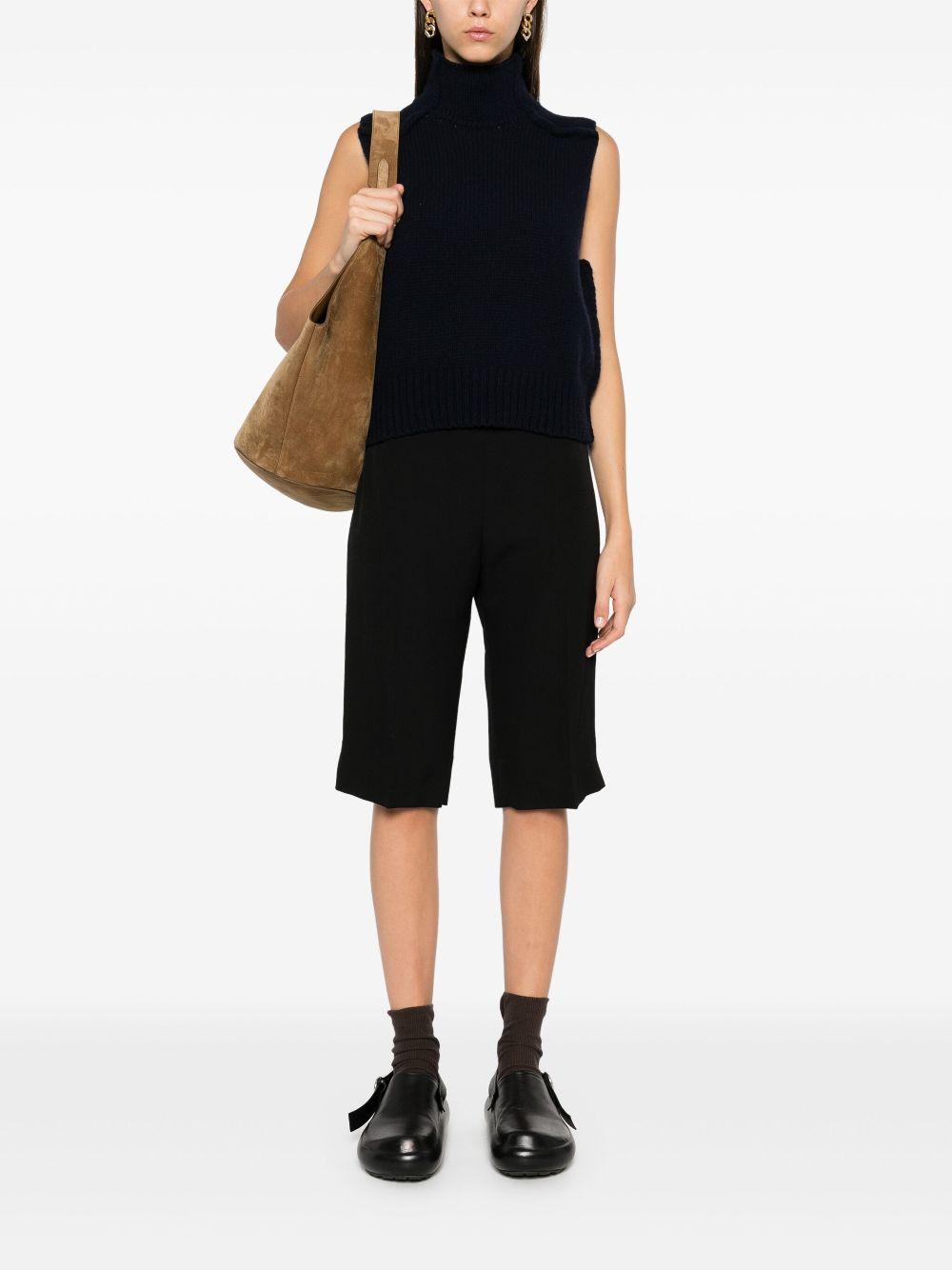 A32016 10 NAVY ROBERTO COLLINA