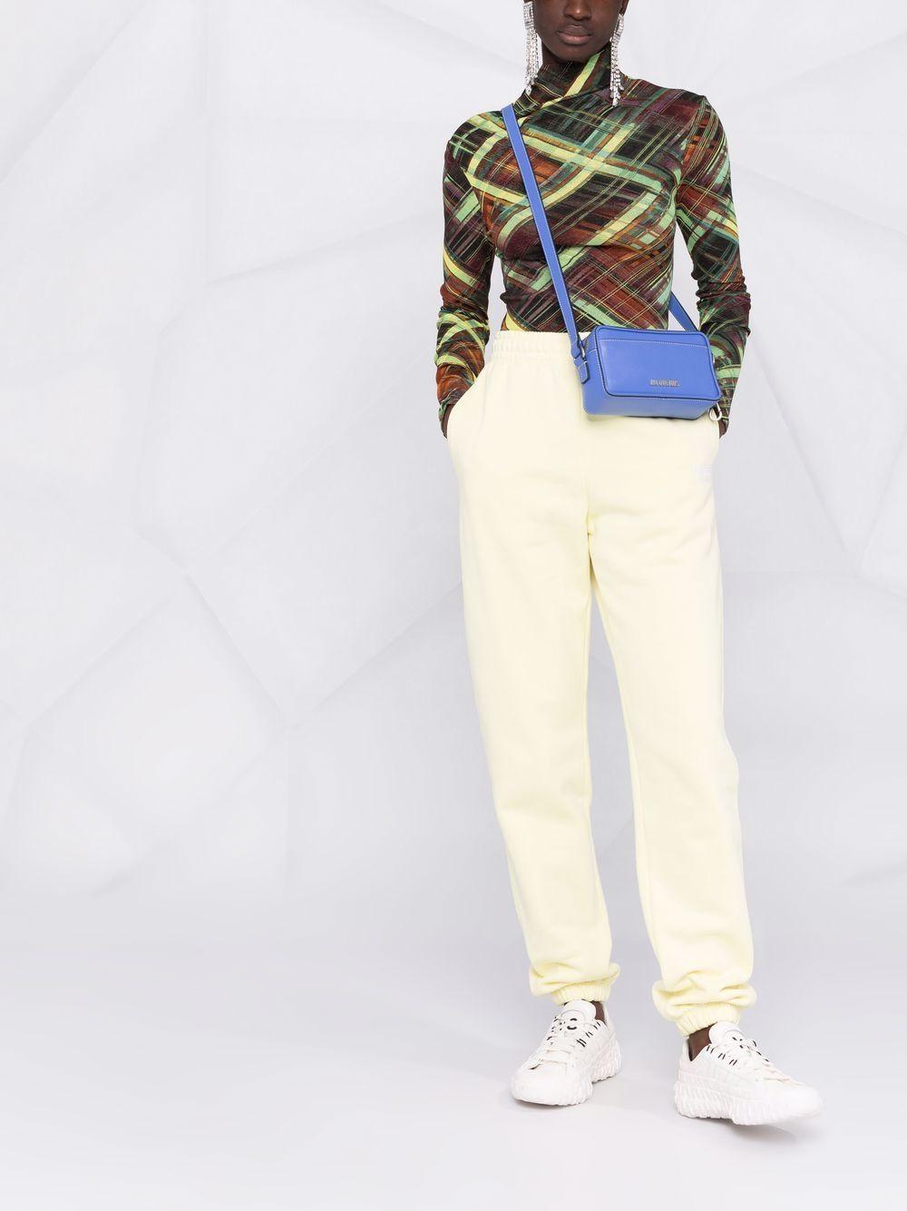 RT769 110618 YELLOW ROTATE