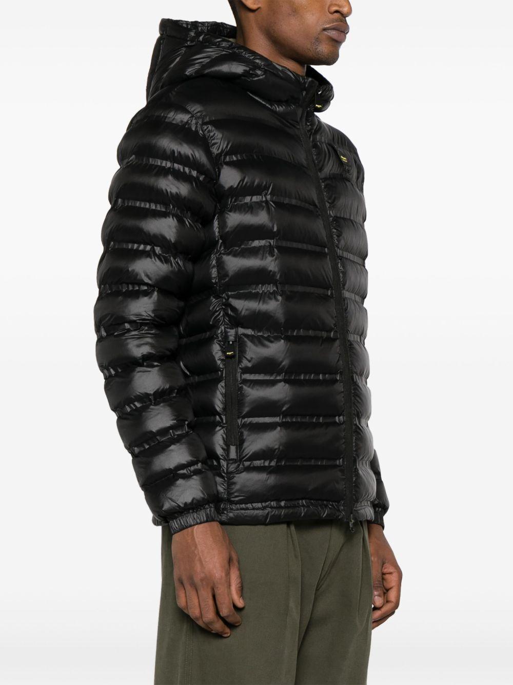 23WBLUC02079006100 999 BLAUER