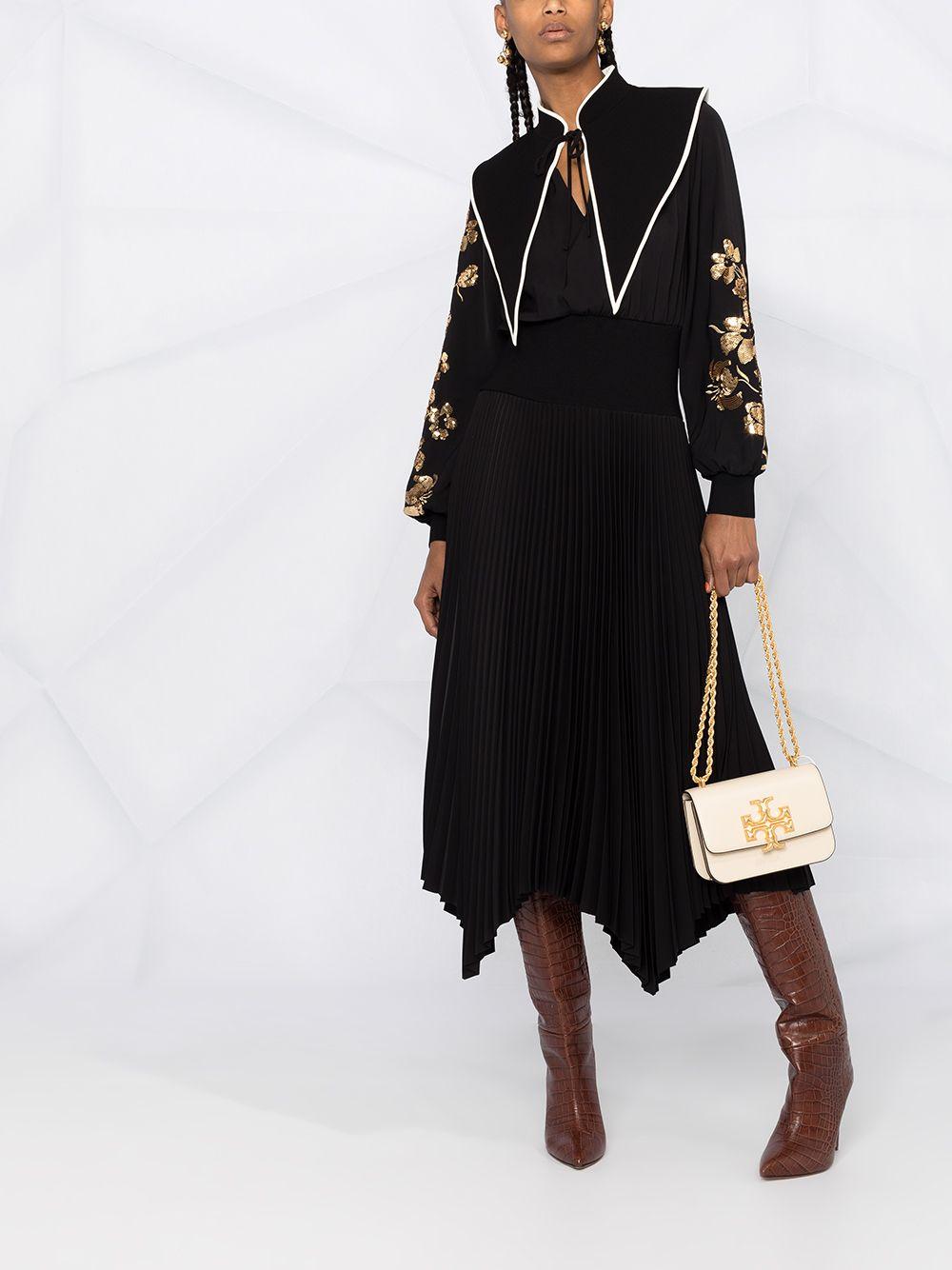 73589 122 CREAM TORY BURCH