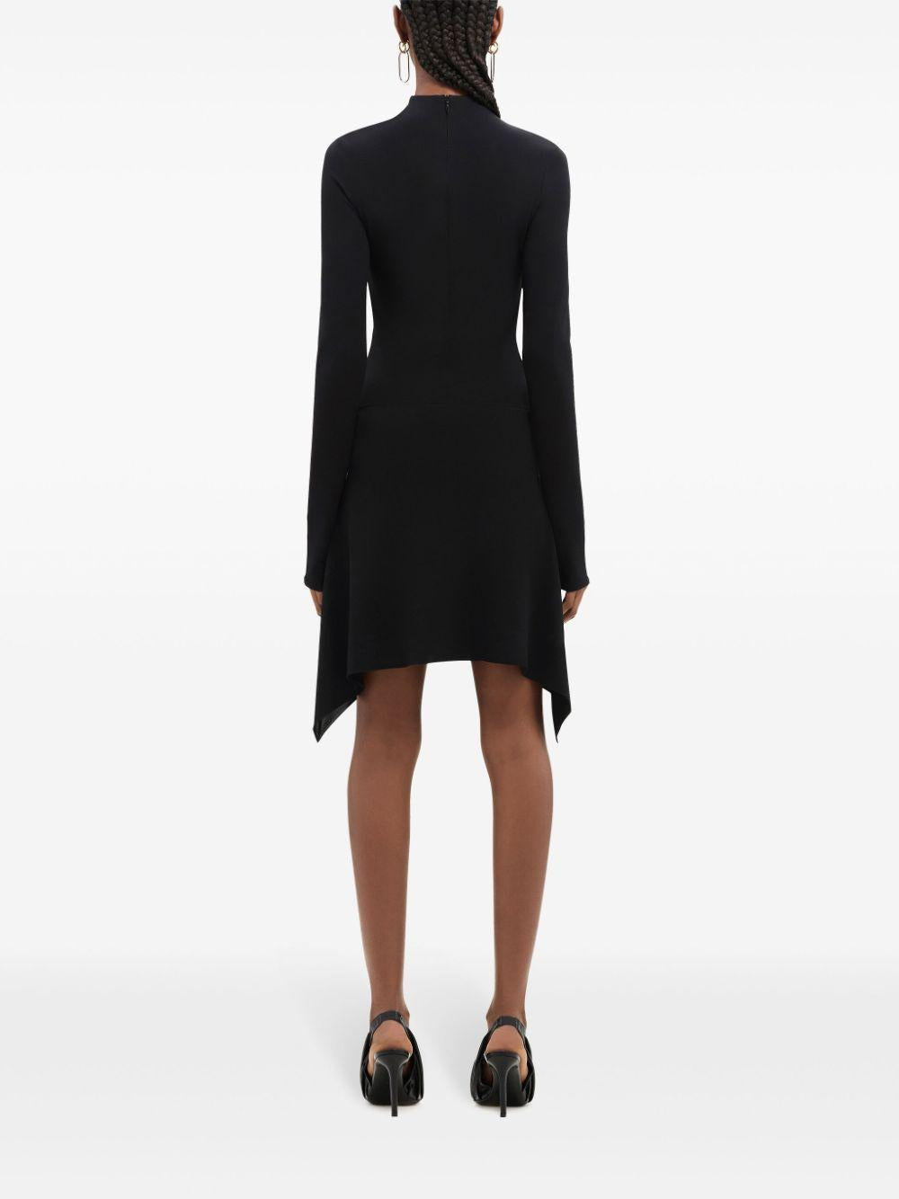 324JJU184JS0145 9999 BLACK COURREGES