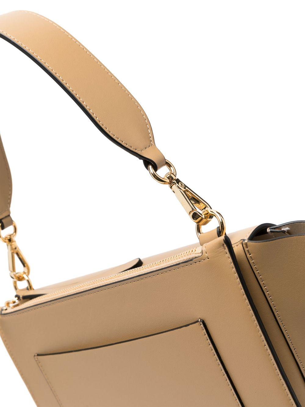 000021 1296 GINGERBREAD WANDLER