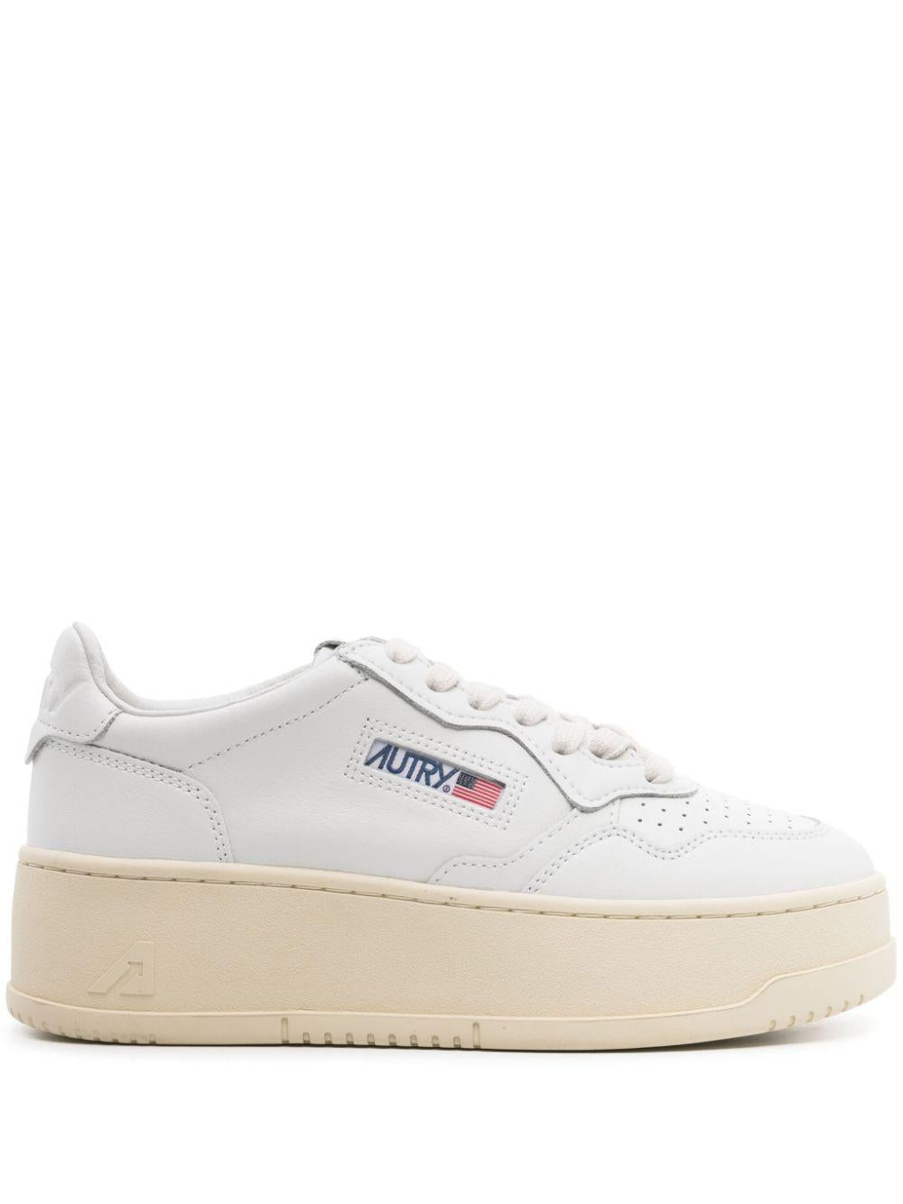 Sneakers Medalist Platform in Pelle Bianca PTLWLL15 WHITE AUTRY
