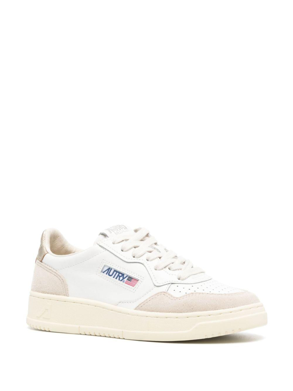 Sneakers Medalist Low in pelle e suede bianca e oro AULWLS75 WHITE GOLD AUTRY