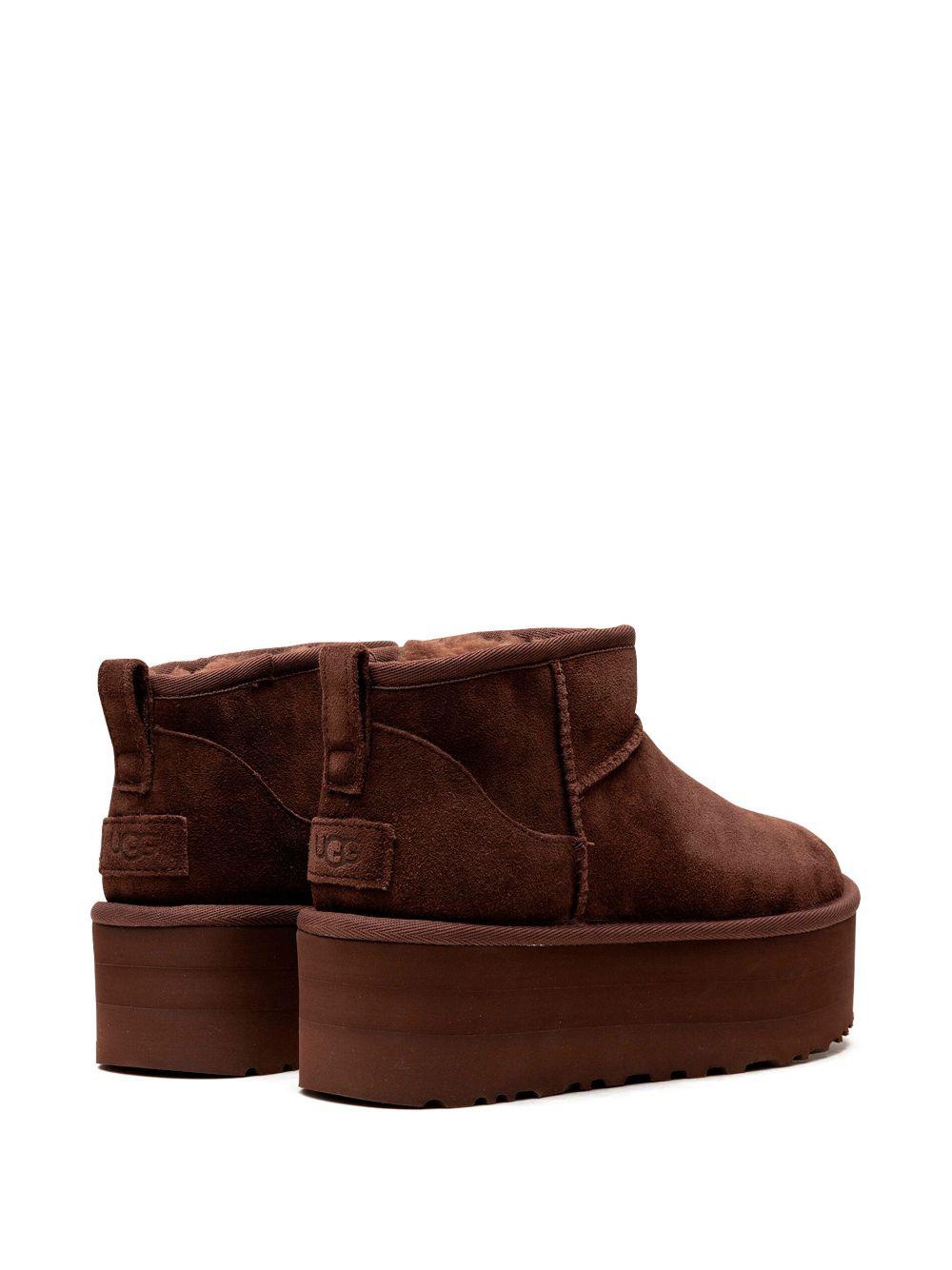 1135092 BCDR UGG