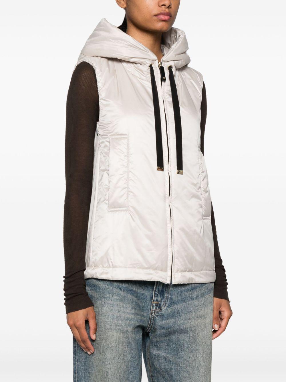 GREENGOMM10025 045 ROCK SALT MAX MARA THE CUBE