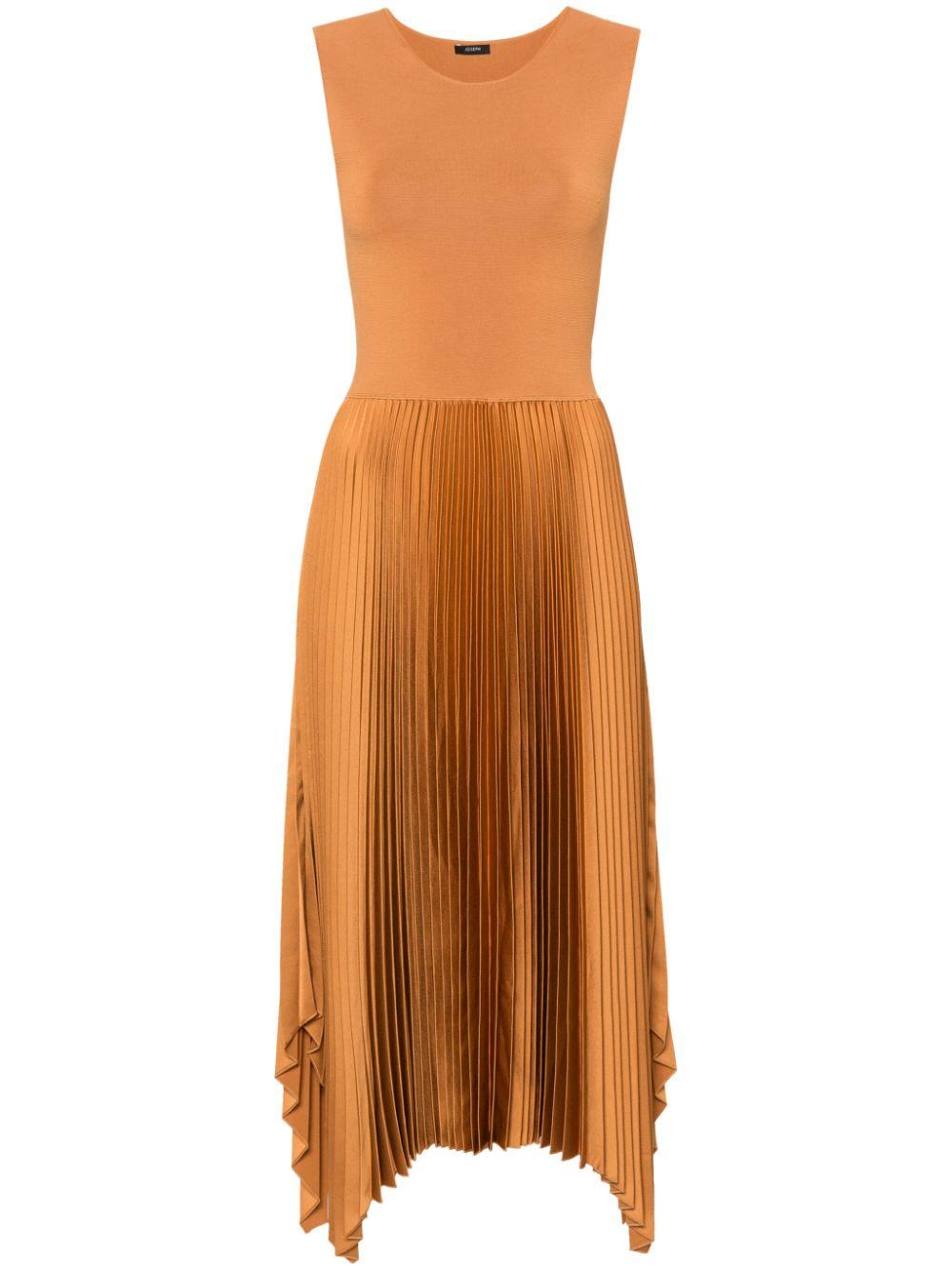 JF008179 0214 CLAY JOSEPH