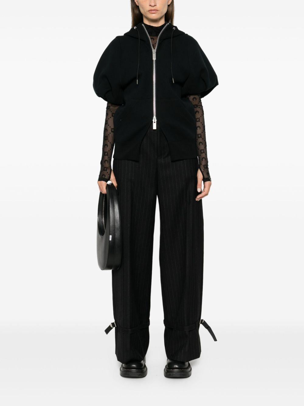 2407396 001 BLACK SACAI