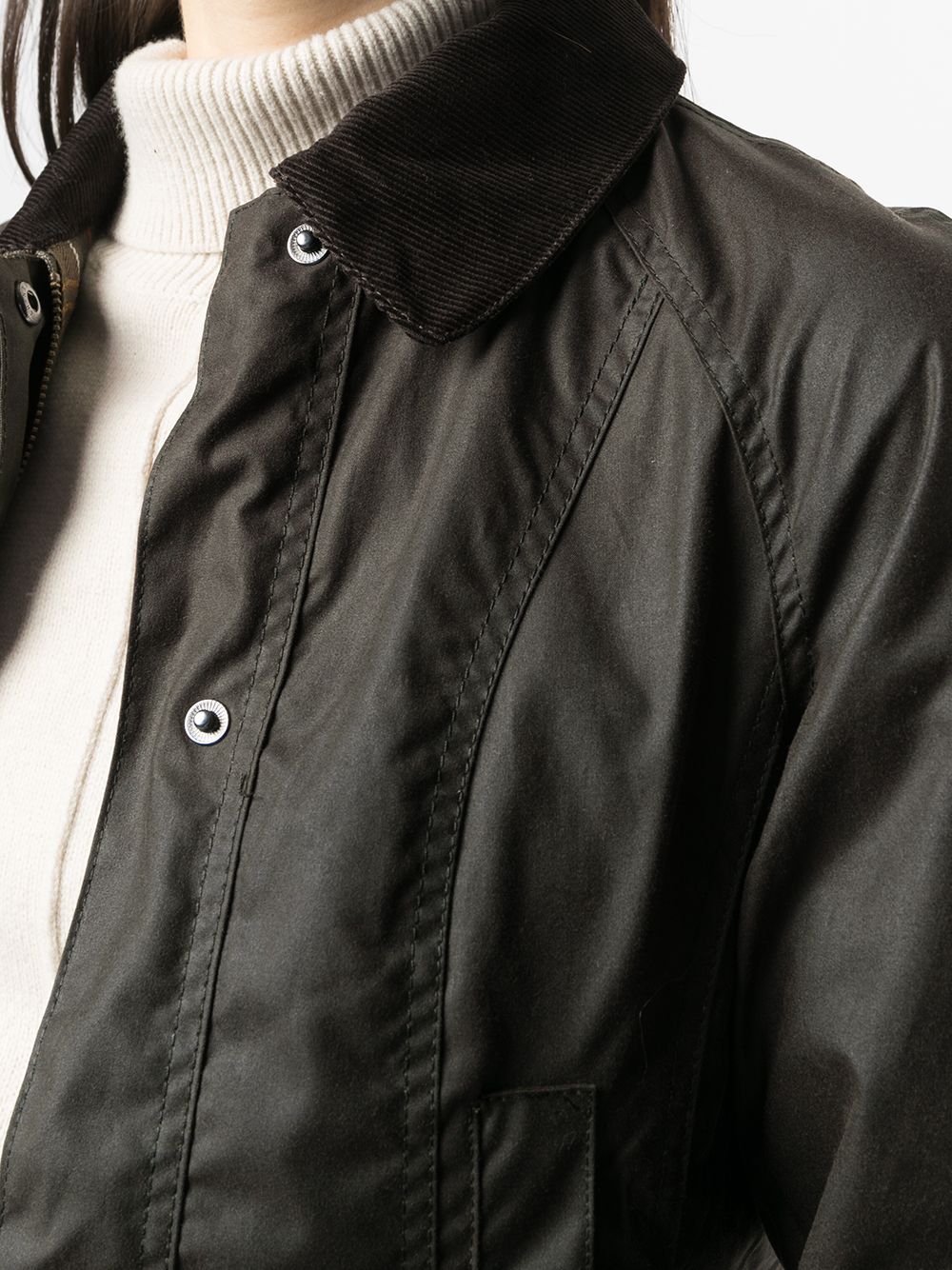 Classic Beadnell Wax Jacket LWX0668 OL71 OLIVE BARBOUR 