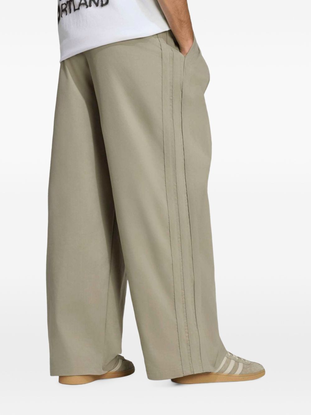 Pantaloni Triple Pleated KQ9489 SILVER PEBBLE ADIDAS ORIGINALS 