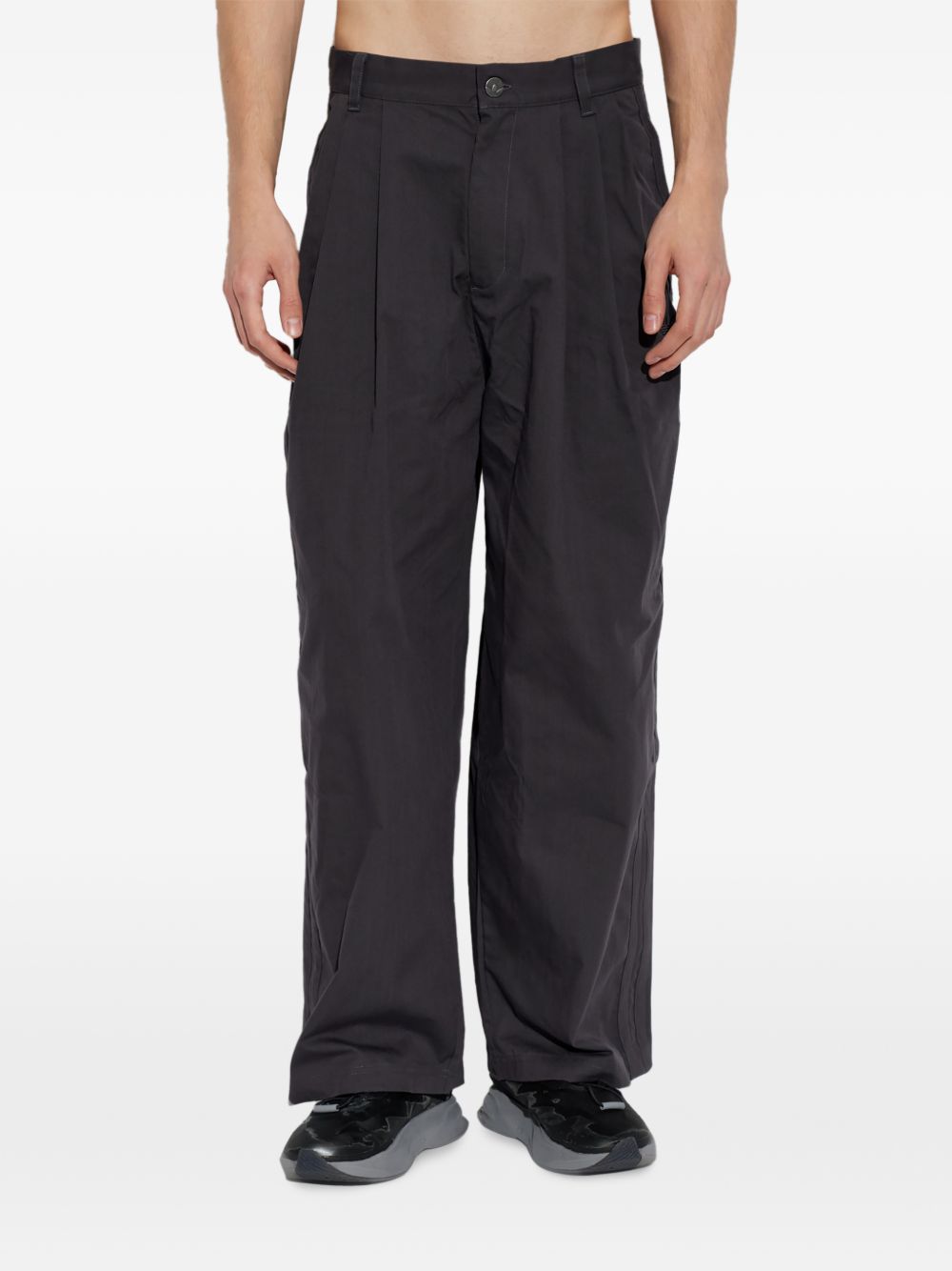 Pantaloni Triple Pleated KR9140 UTILITY BLACK ADIDAS ORIGINALS 