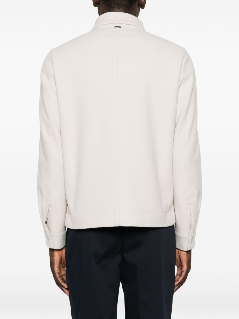  GI00115UR12907 1985 CHANTILLY HERNO 