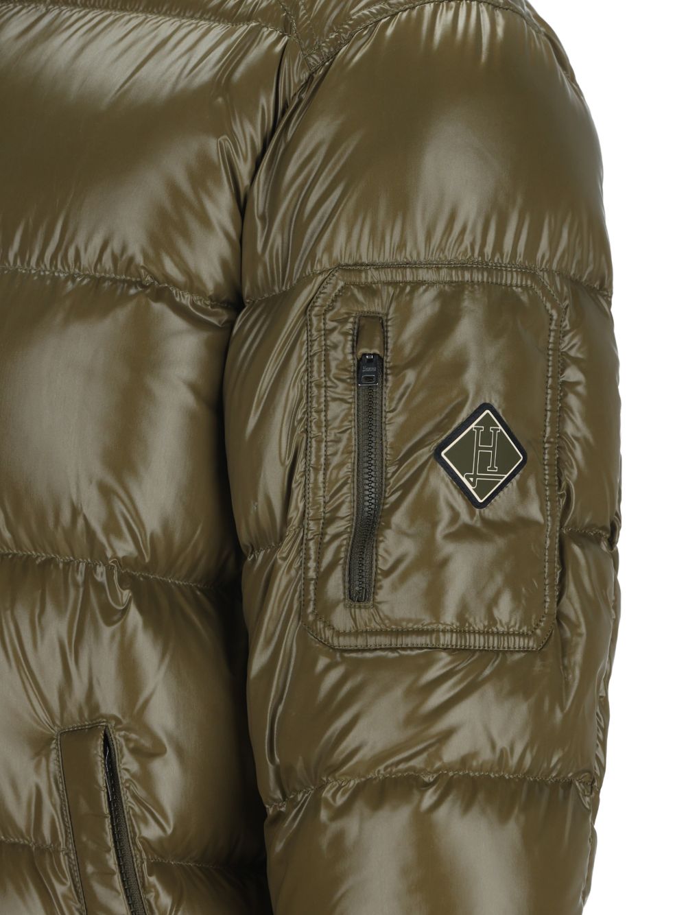Piumino Con Interni In Contrasto PI001416U12973 7740 VERDE MILITARE HERNO 