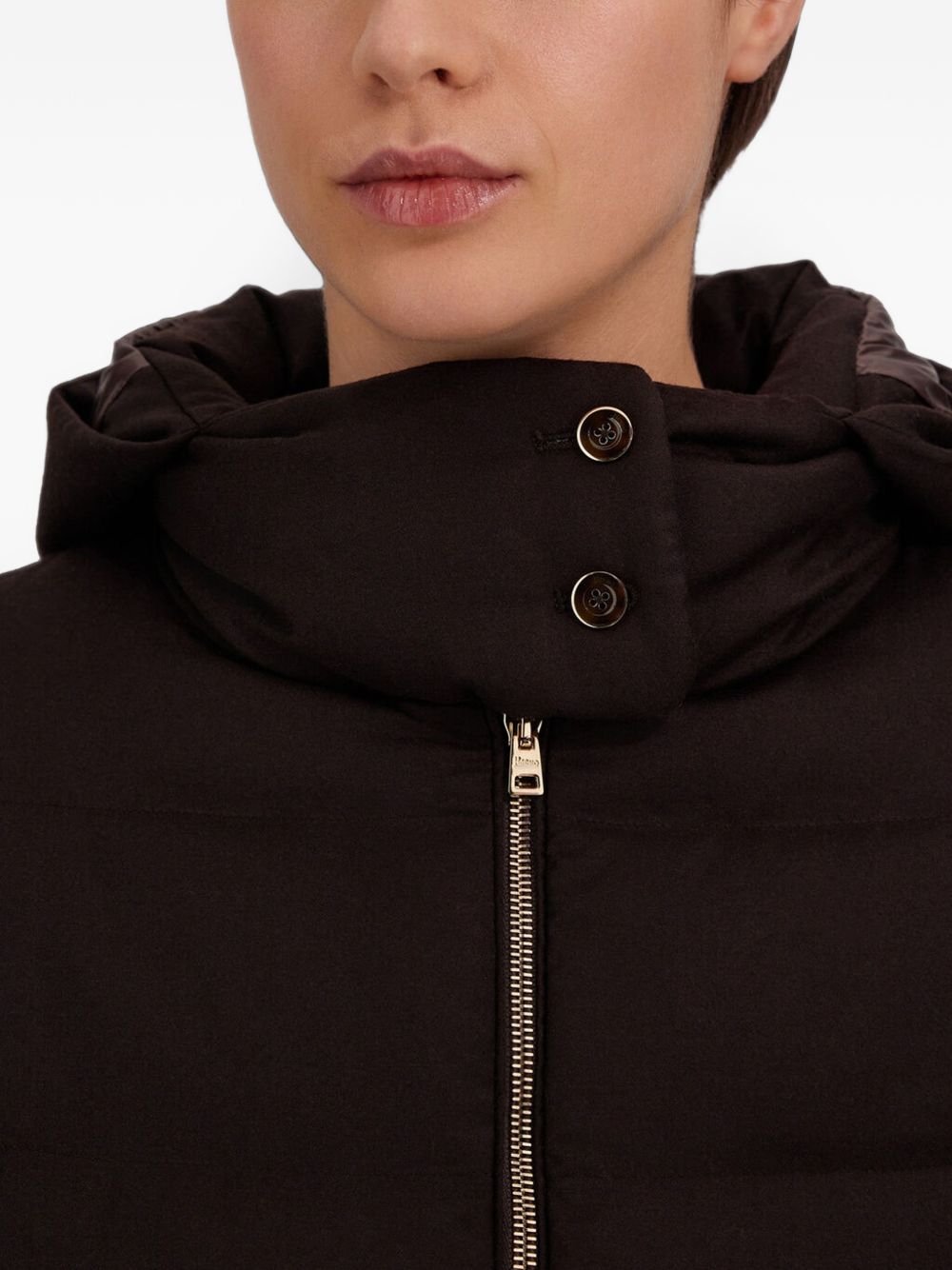 Piumino Corto PI002252D33541 8810 FONDENTE HERNO 