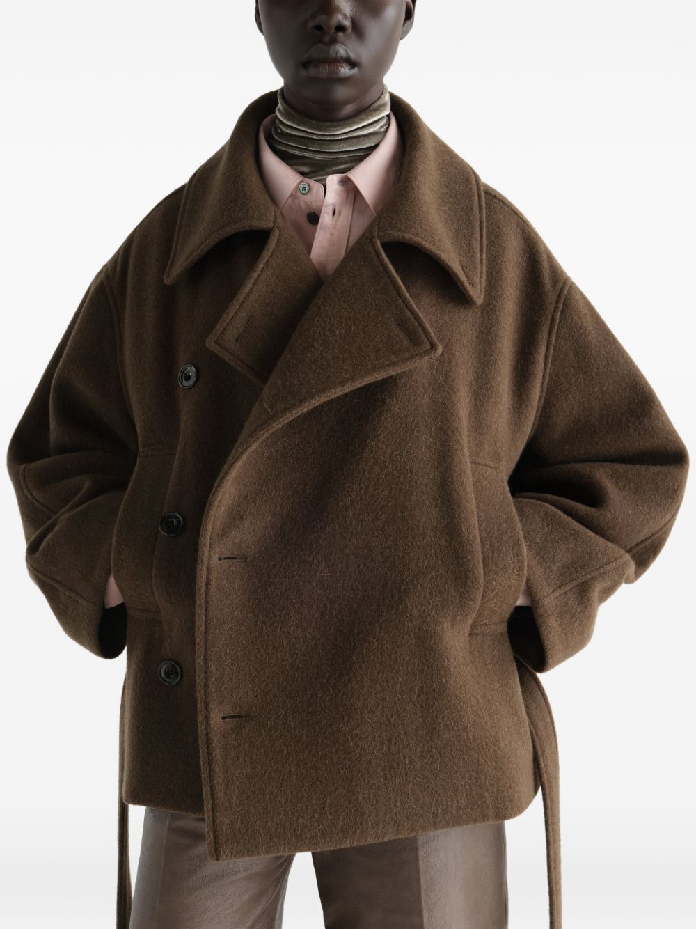 Cappotto Corto Wrap in Lana e Alpaca CO1165LF1700 GR704 MUD LEMAIRE 