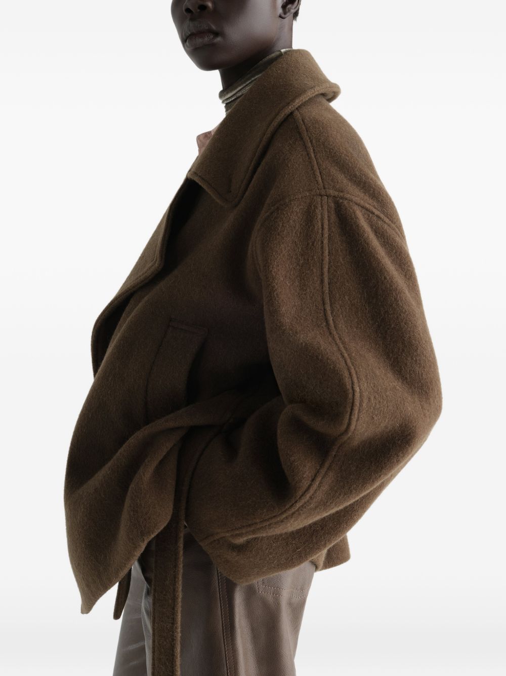 Cappotto Corto Wrap in Lana e Alpaca CO1165LF1700 GR704 MUD LEMAIRE 
